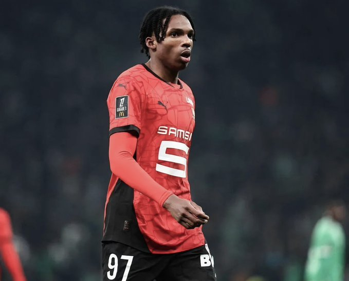 开奖号码-切尔西24小时内接触雅凯和雷恩|_新浪体育_新浪新闻