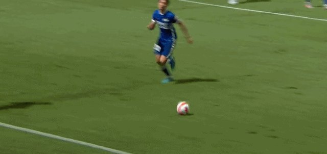 1656418885995088497.gif 3.gif